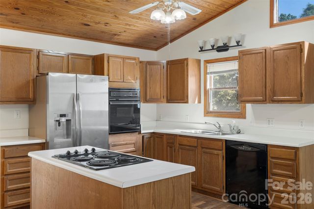 2008 Rock Springs Circle, Denver, NC 28037