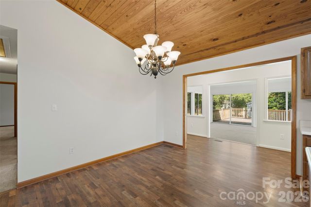 2008 Rock Springs Circle, Denver, NC 28037