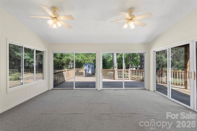 2008 Rock Springs Circle, Denver, NC 28037