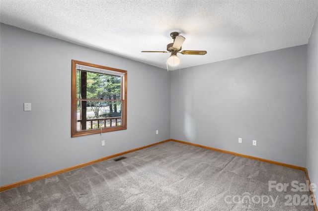 2008 Rock Springs Circle, Denver, NC 28037