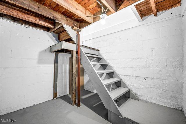 896 Indian Trail, Akron, OH 44314