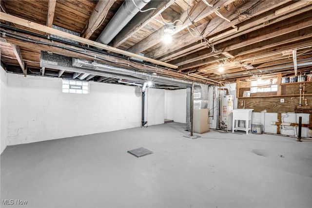 896 Indian Trail, Akron, OH 44314