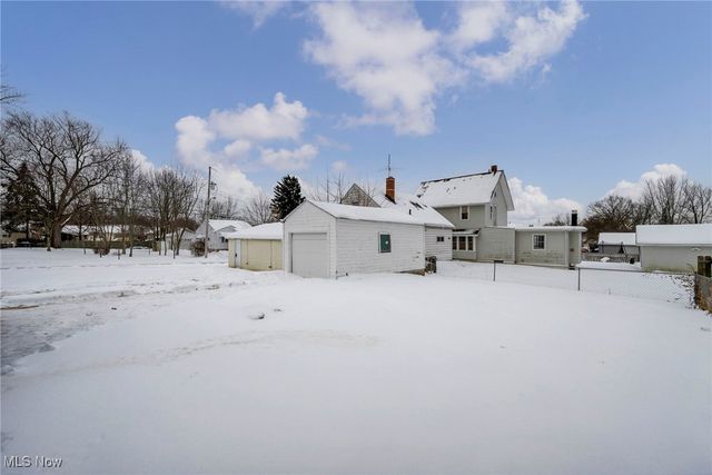 896 Indian Trail, Akron, OH 44314