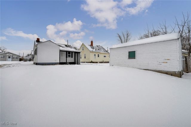 896 Indian Trail, Akron, OH 44314