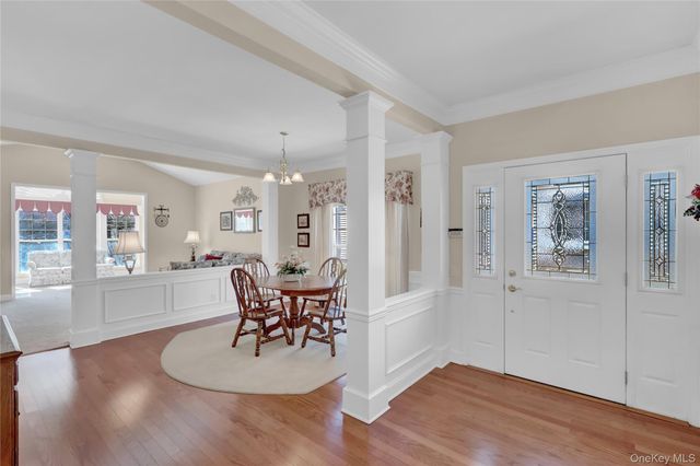 3 Louden Loop, Mount Sinai, NY 11766