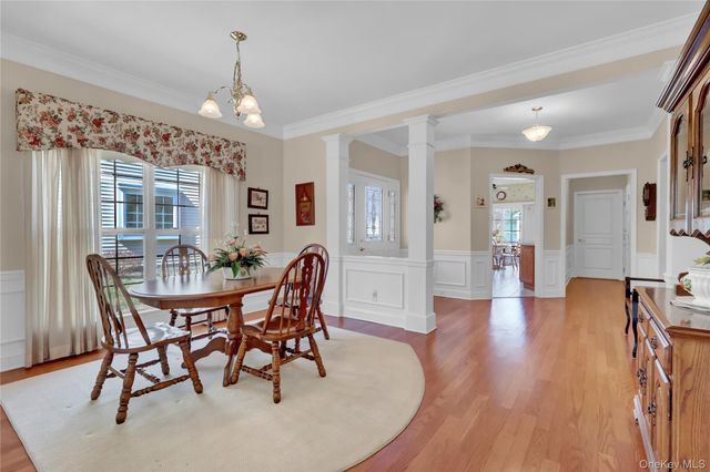 3 Louden Loop, Mount Sinai, NY 11766