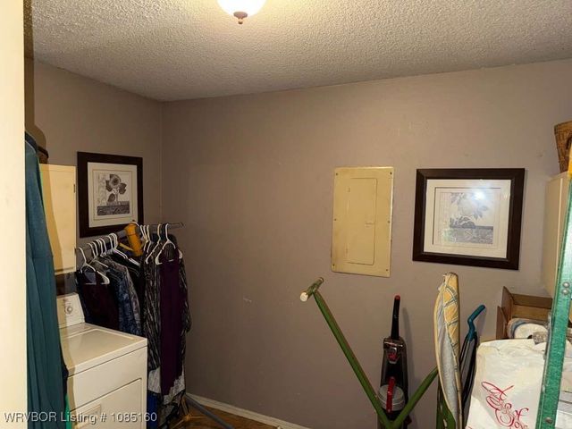 104 Math Lane, Roland, OK 74954