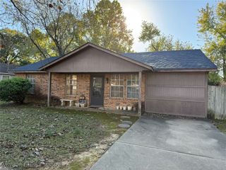 104 Math Lane, Roland, OK 74954