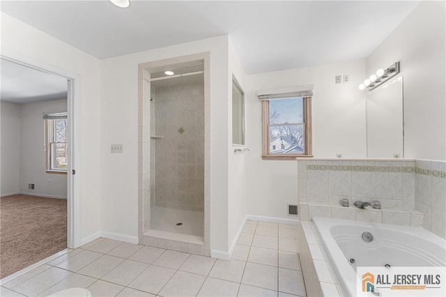 57 Westervelt Avenue, Edison, NJ 08817