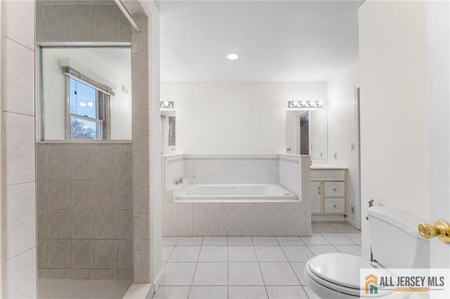 57 Westervelt Avenue, Edison, NJ 08817