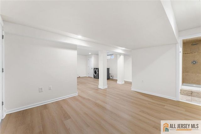 57 Westervelt Avenue, Edison, NJ 08817