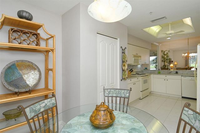 5251 MAHOGANY RUN AVENUE 515, Sarasota, FL 34241