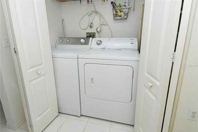 5251 MAHOGANY RUN AVENUE 515, Sarasota, FL 34241