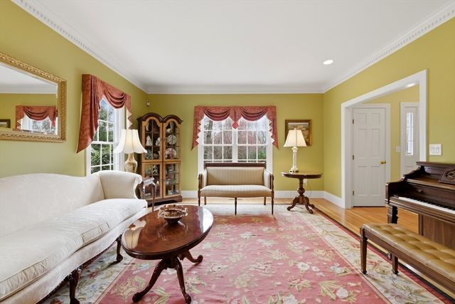 3 Mckeever Drive, Lexington, MA 02420