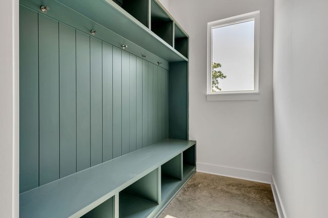 5917D Robertson Ave, Nashville, TN 37209