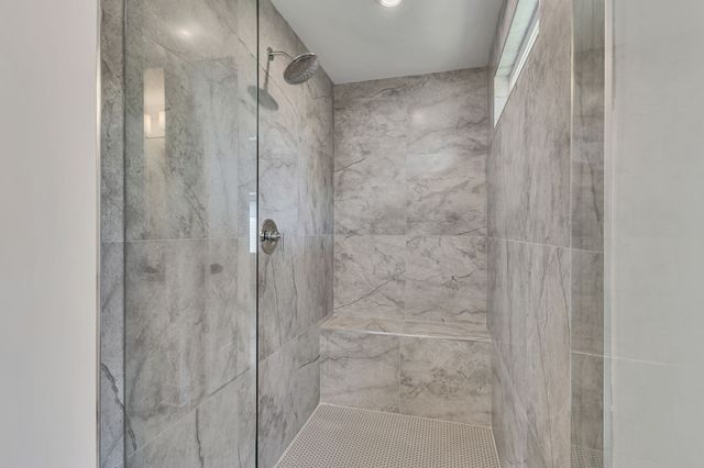 5917D Robertson Ave, Nashville, TN 37209