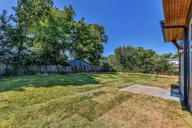 5917D Robertson Ave, Nashville, TN 37209