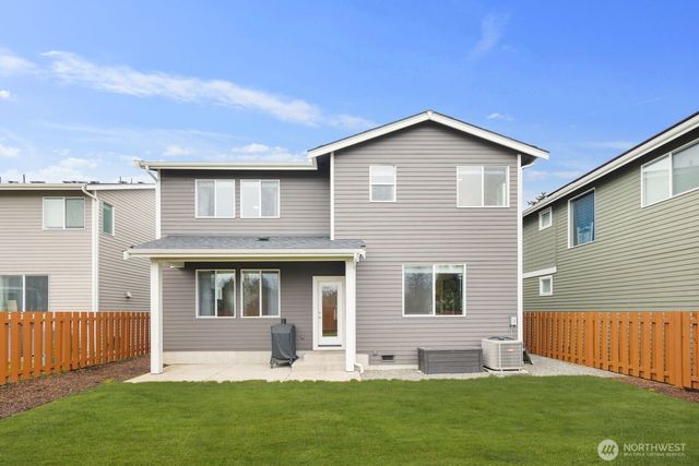 27318 14th Court S, Des Moines, WA 98198