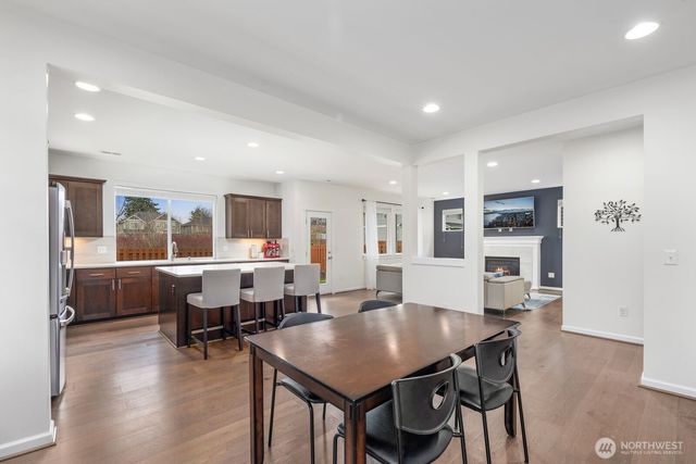 27318 14th Court S, Des Moines, WA 98198