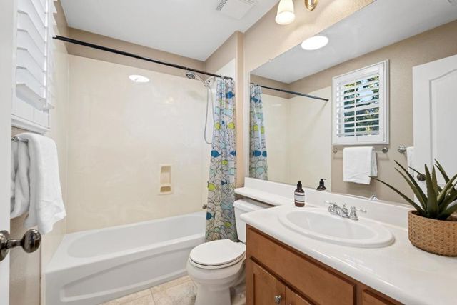 20582 Murano Circle, Cupertino, CA 95014