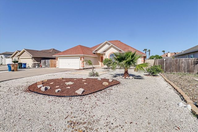 15538 Dyna St, Corpus Christi, TX 78418