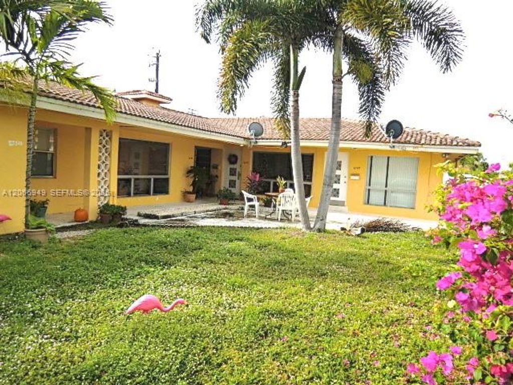 2724 NE 32nd Street 1, Fort Lauderdale, FL 33306