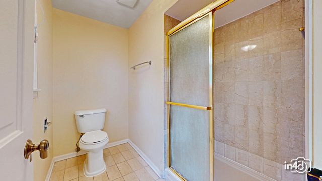 2745 Covert Road, Glenview, IL 60025