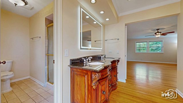 2745 Covert Road, Glenview, IL 60025