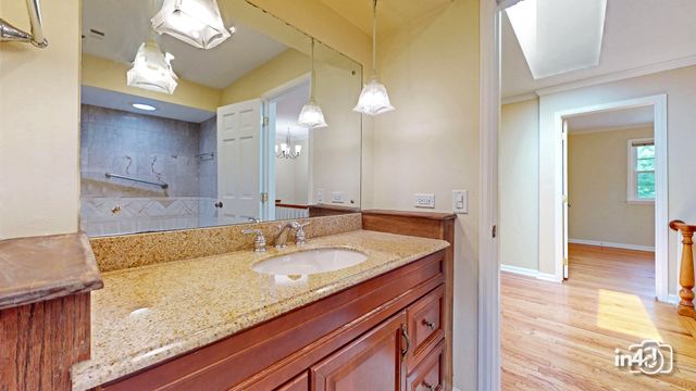 2745 Covert Road, Glenview, IL 60025