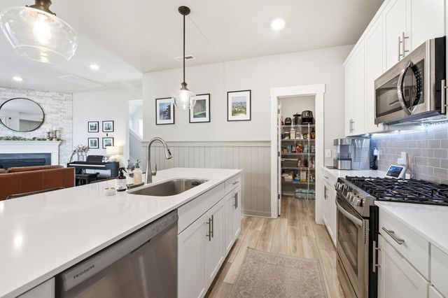 148 Harvest Point Blvd, Spring Hill, TN 37174