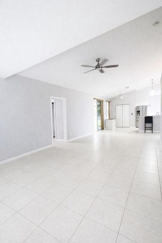 13218 86th Road N, Loxahatchee, FL 33470