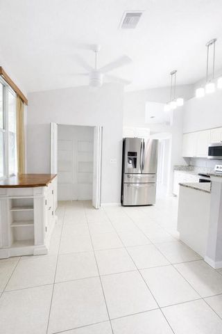 13218 86th Road N, Loxahatchee, FL 33470