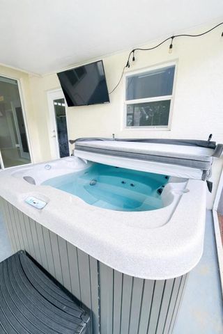 13218 86th Road N, Loxahatchee, FL 33470