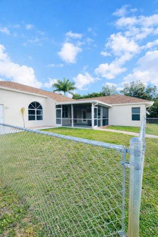13218 86th Road N, Loxahatchee, FL 33470