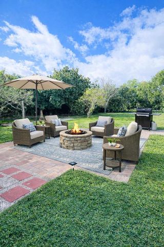 13218 86th Road N, Loxahatchee, FL 33470