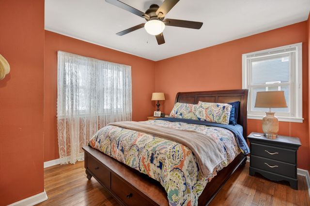 505 Valhigh Road, West Des Moines, IA 50265