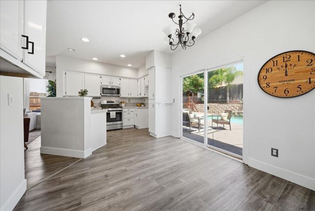 2835 Augusta Ct, Rocklin, CA 95765