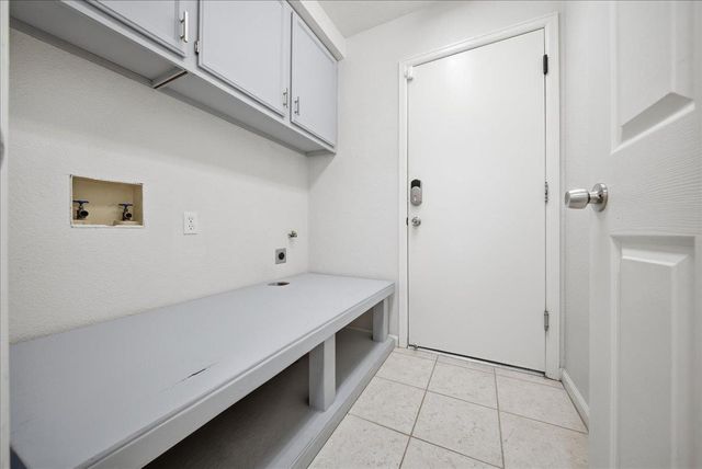 2835 Augusta Ct, Rocklin, CA 95765