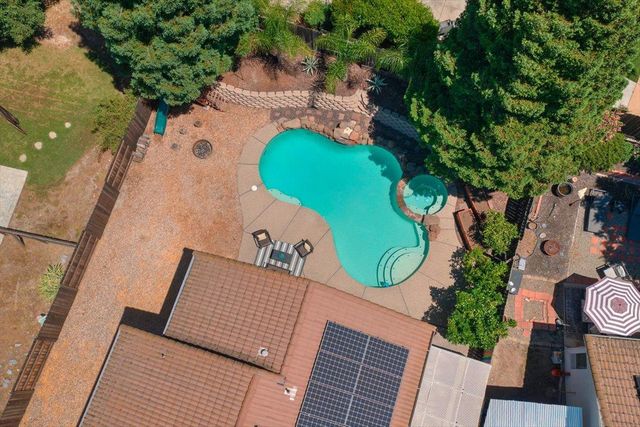 2835 Augusta Ct, Rocklin, CA 95765