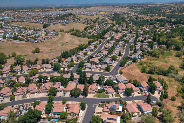 2835 Augusta Ct, Rocklin, CA 95765