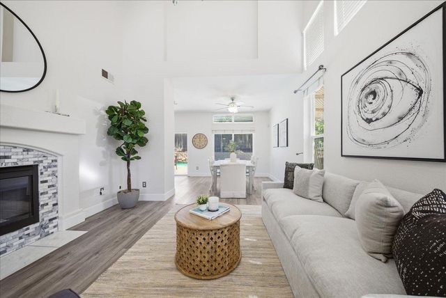2835 Augusta Ct, Rocklin, CA 95765