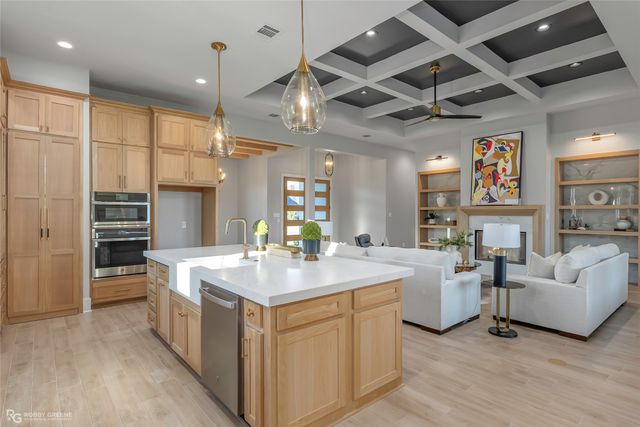 638 Caledonia Drive, Bossier City, LA 71111