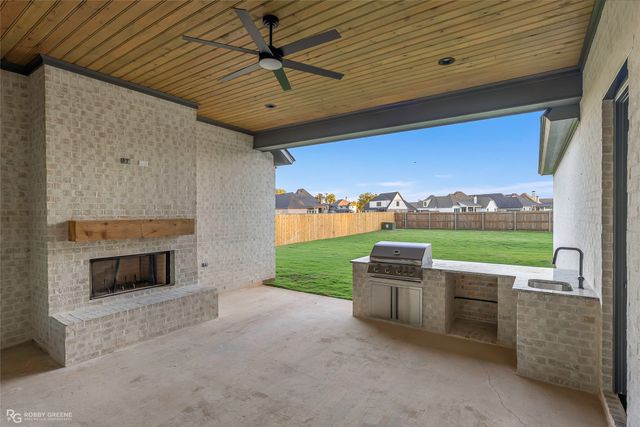 638 Caledonia Drive, Bossier City, LA 71111