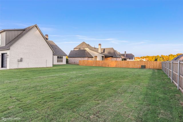 638 Caledonia Drive, Bossier City, LA 71111