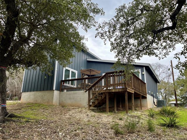 1240 Canyon SHRS, Canyon Lake, TX 78133