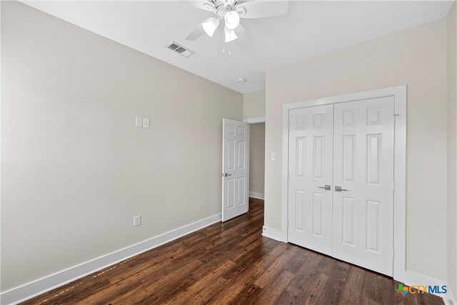 805 N Main Street, Mcgregor, TX 76657