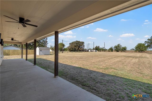 805 N Main Street, Mcgregor, TX 76657