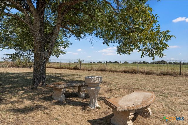 805 N Main Street, Mcgregor, TX 76657