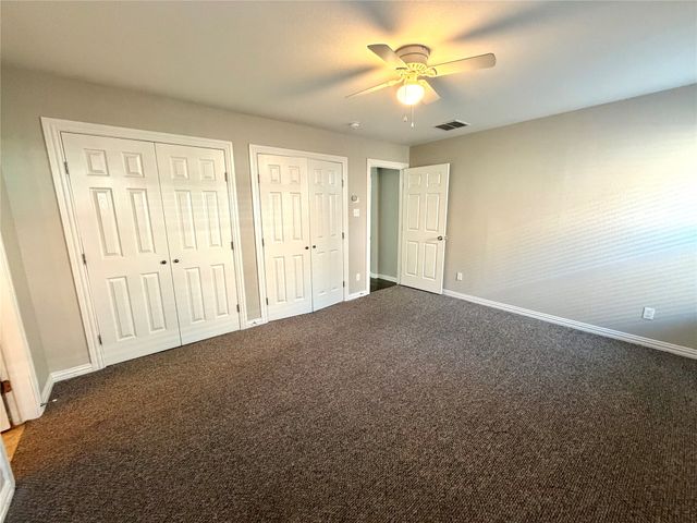 2324 Bloomfield Drive, Arlington, TX 76012