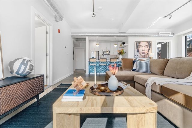 255 Northampton St 404, Boston, MA 02118